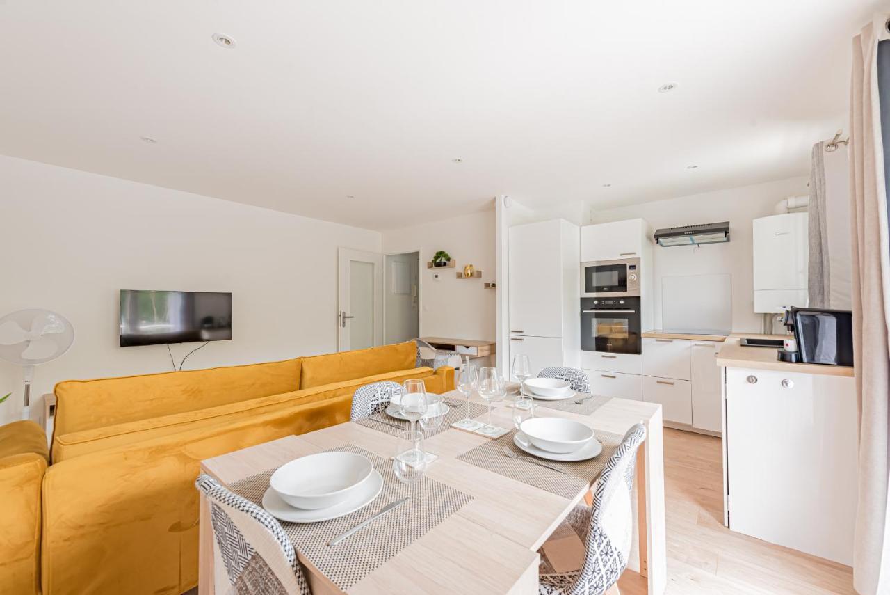 Le Petit Cozy Home - Mayvenn Saint-Thibault-des-Vignes Luaran gambar